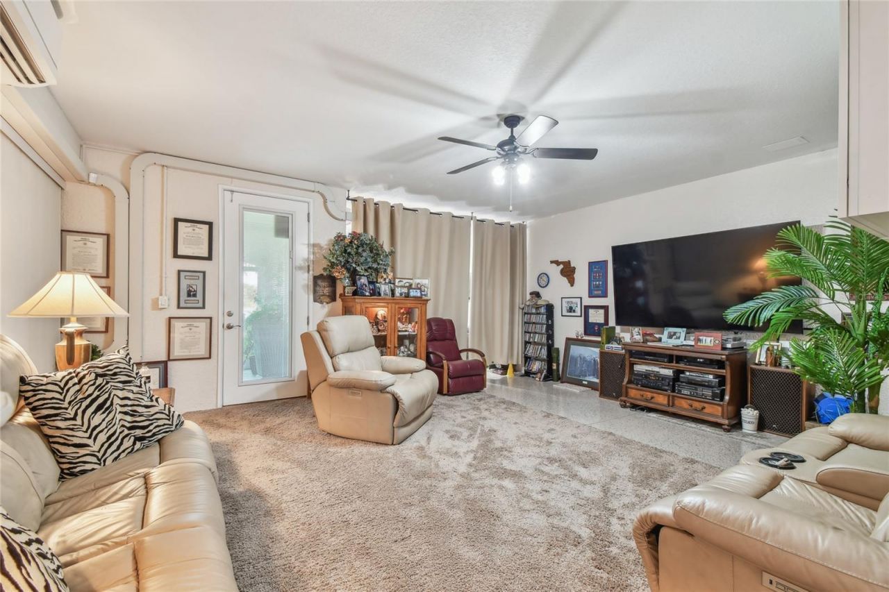 17 Franklin Court S, Unit C, Saint Petersburg, FL 33711 Photo