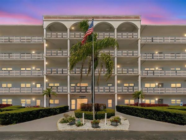 5501 80TH STREET N, Unit 102, ST PETERSBURG, FL 33709