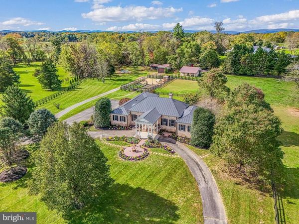 23333 FOUR CHIMNEYS LANE, MIDDLEBURG, VA 20117
