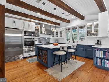 17641 RAVEN ROCKS ROAD, BLUEMONT, VA 20135