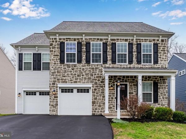 16 BOBOLINK COURT , MECHANICSBURG, PA 17050