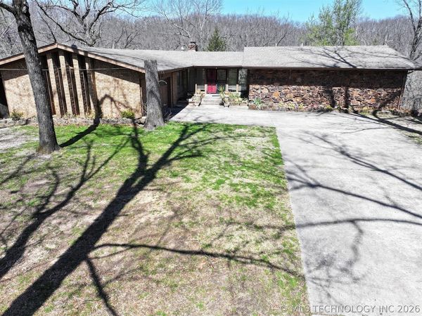 24044 W Flint Ridge Lane , Park Hill, OK 74451