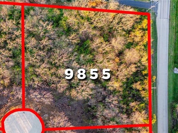 1798 Fawnwood Court, Fairborn, OH 45324