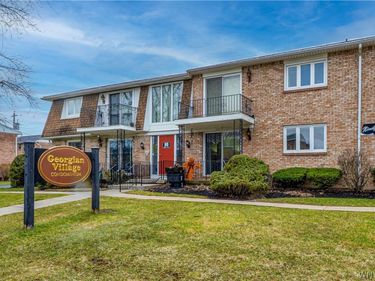 90 Old Lyme Drive, Unit 6, Amherst, NY 14221