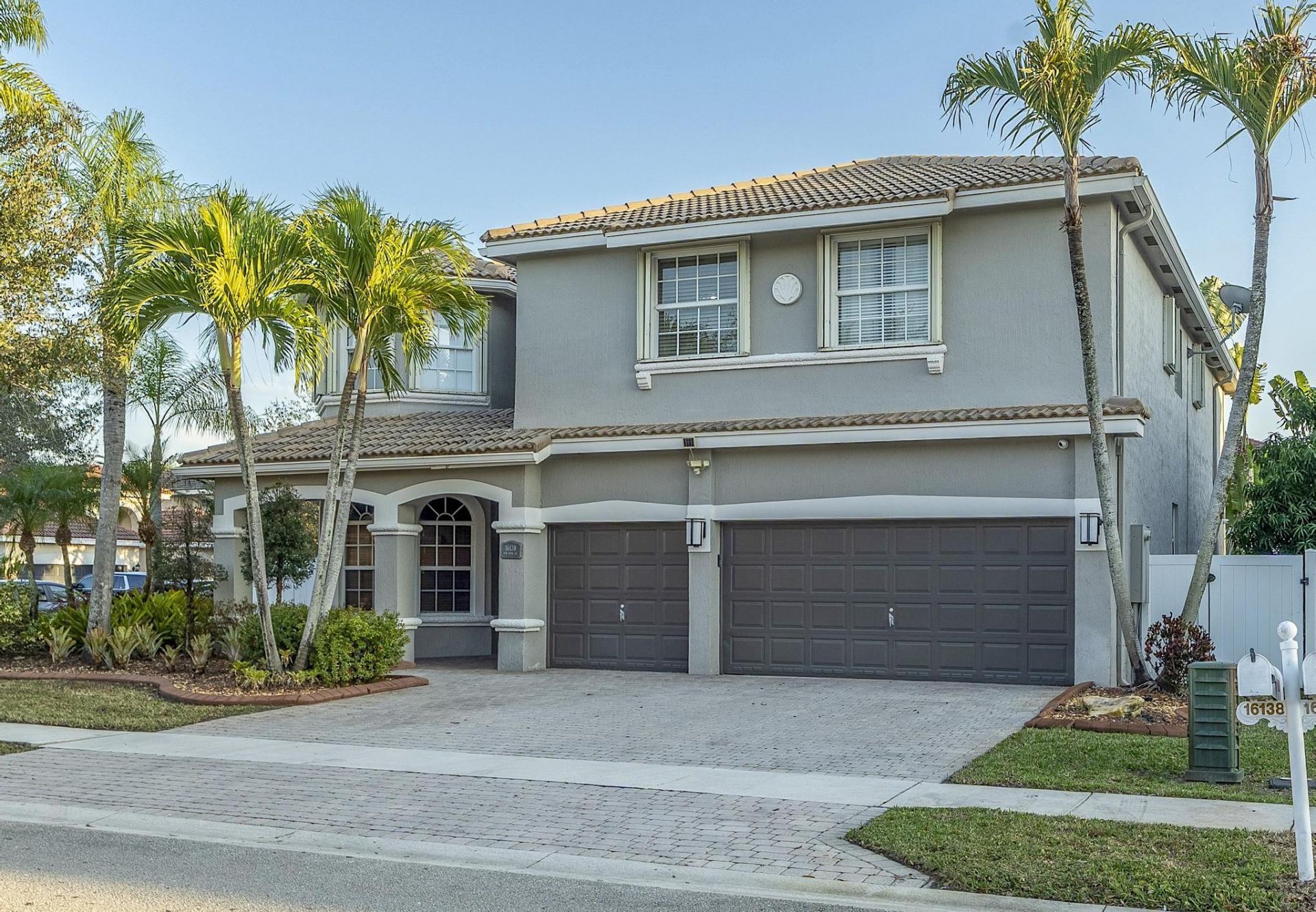 16138 SW 15th Street, Pembroke Pines, FL 33027 Photo