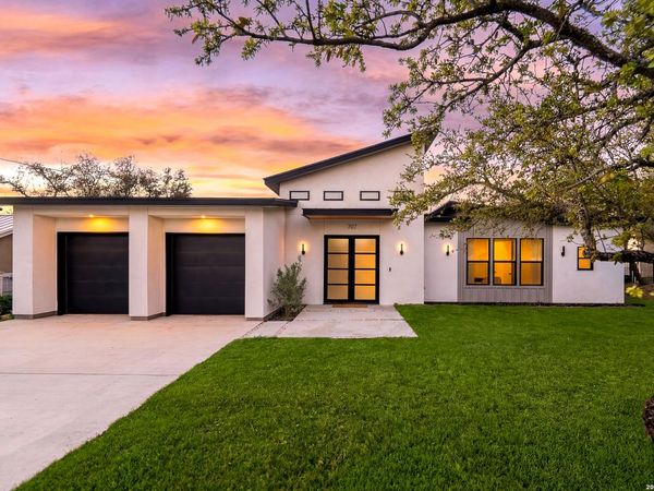 707 Lone Cir, San Antonio, TX 78260