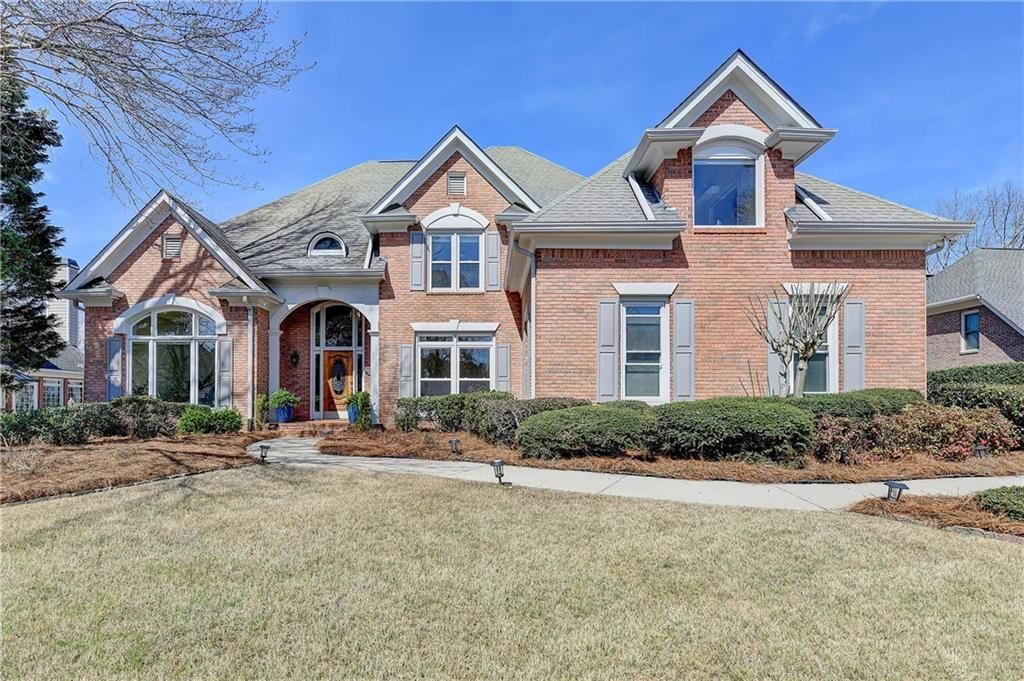 330 Mistwater Trace, Alpharetta, GA 30022 Main Photo