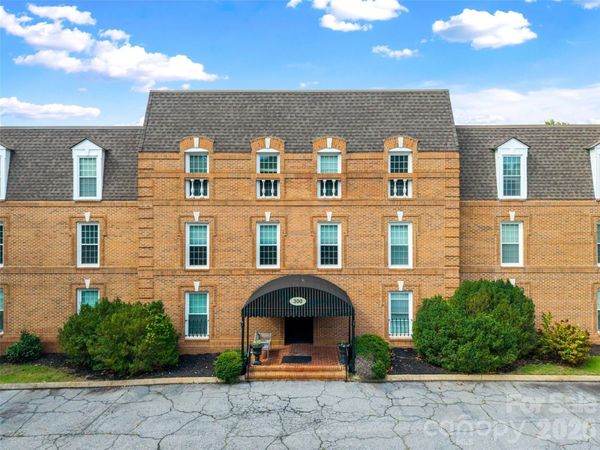 300 N Fulton Street , Unit 24, Salisbury, NC 28144