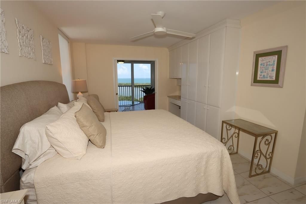 5550 Heron Point Dr, Unit 902, Naples, FL 34108 Photo