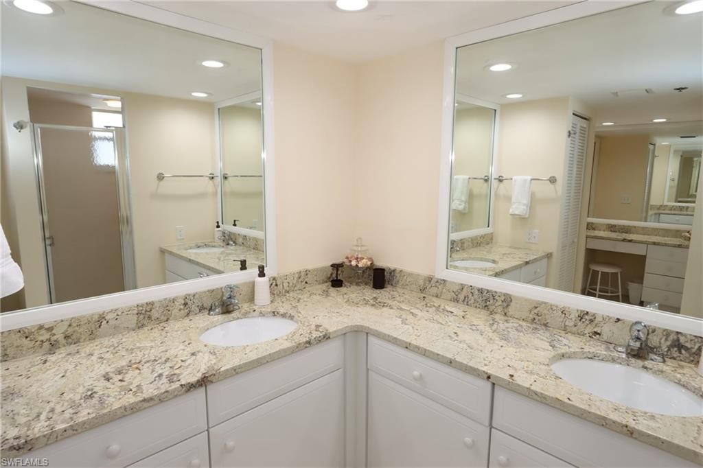 5550 Heron Point Dr, Unit 902, Naples, FL 34108 Photo