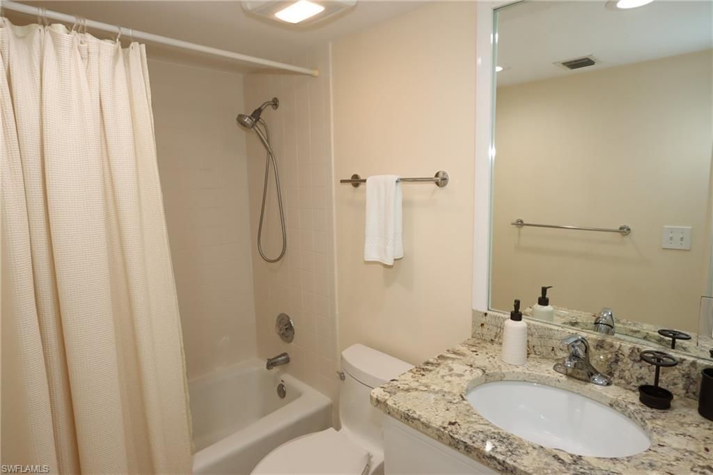 5550 Heron Point Dr, Unit 902, Naples, FL 34108 Photo