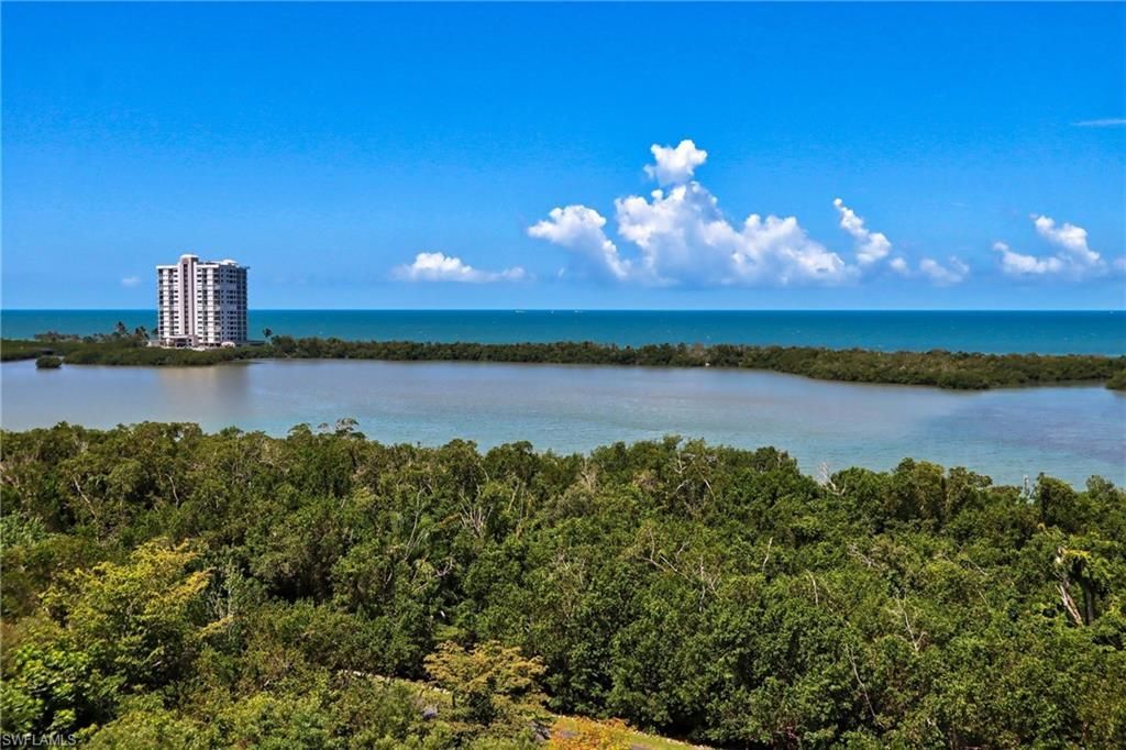 5550 Heron Point Dr, Unit 902, Naples, FL 34108 Photo