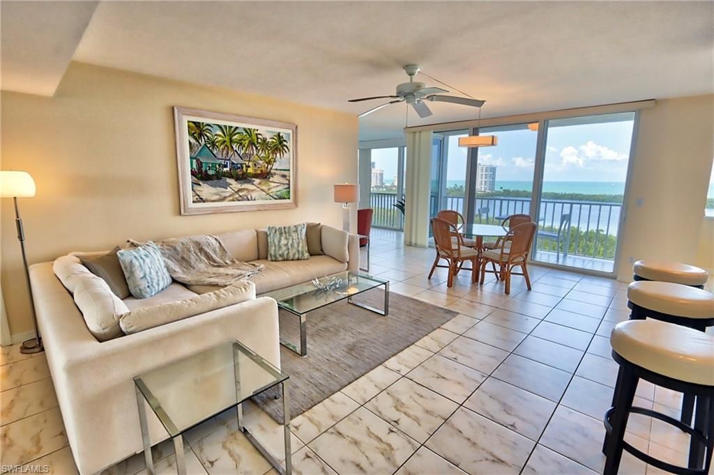 5550 Heron Point Dr, Unit 902, Naples, FL 34108 Photo