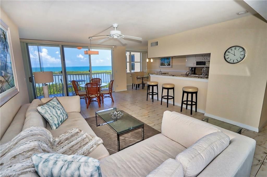 5550 Heron Point Dr, Unit 902, Naples, FL 34108 Photo