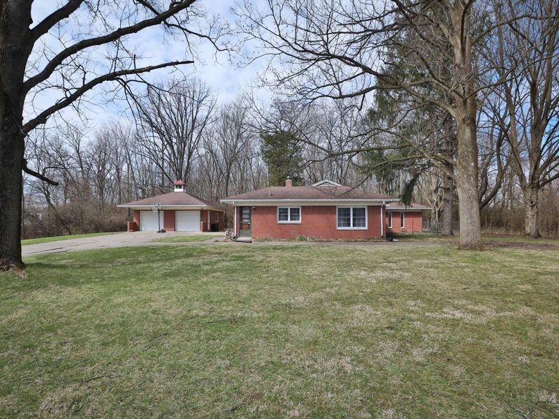375 N Fostoria Avenue, Springfield, OH 45503 Photo 3
