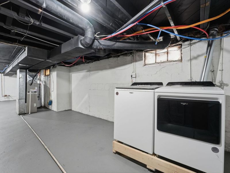 281 Demorest Road, Columbus, OH 43204 Photo 27