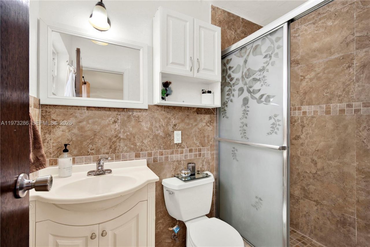 7320 NW 2nd St , Pembroke Pines, FL 33024 Photo