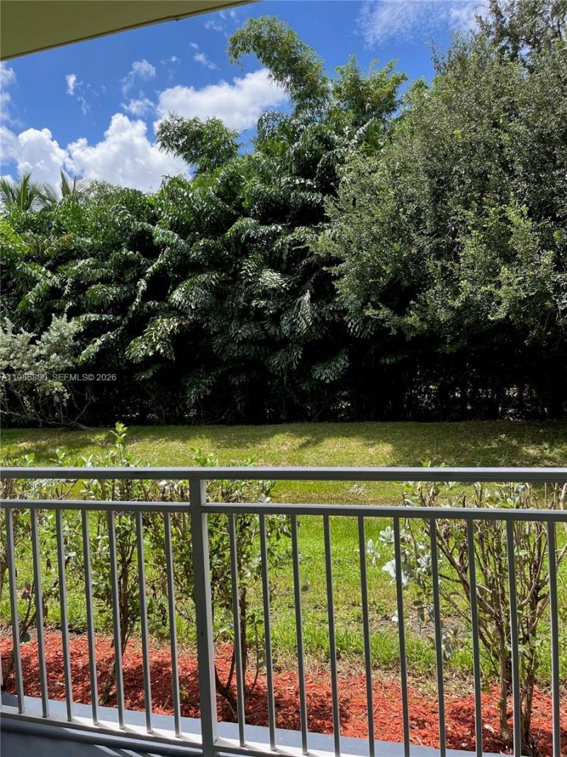 5300 NW 87th Ave, Unit 904, Doral, FL 33178 Photo
