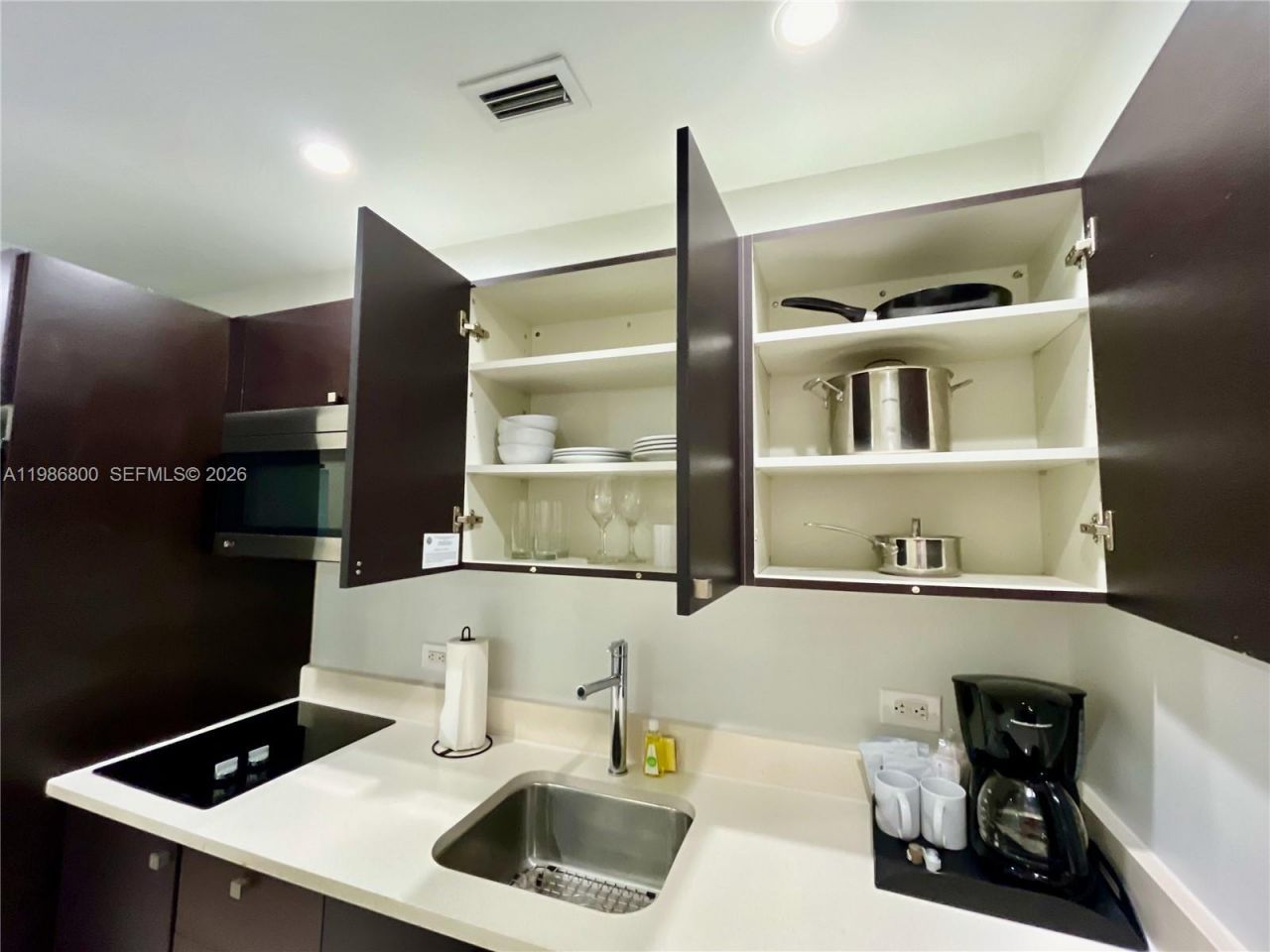 5300 NW 87th Ave, Unit 904, Doral, FL 33178 Photo