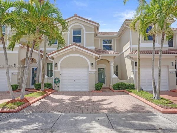 12554 SW 125th Ter , Miami, FL 33186