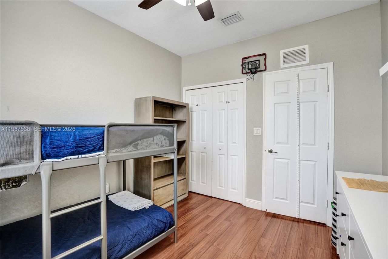 12554 SW 125th Ter , Miami, FL 33186 Photo