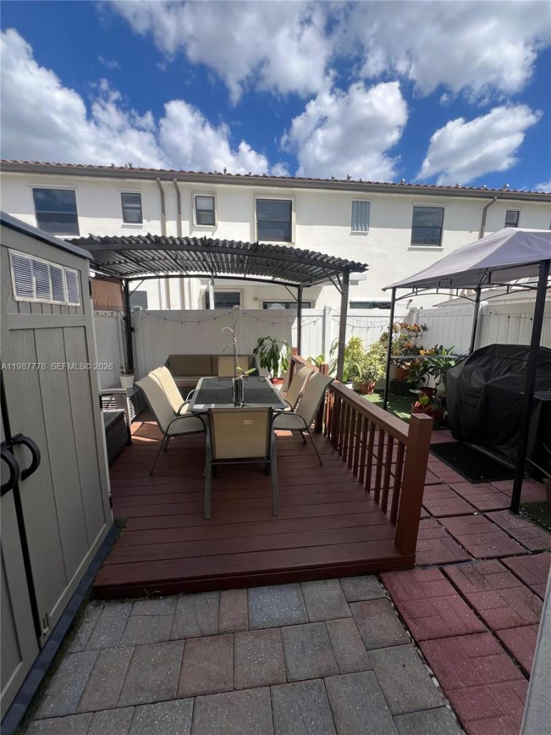 8925 W 35th Ct , Unit 8925, Hialeah, FL 33018 Photo