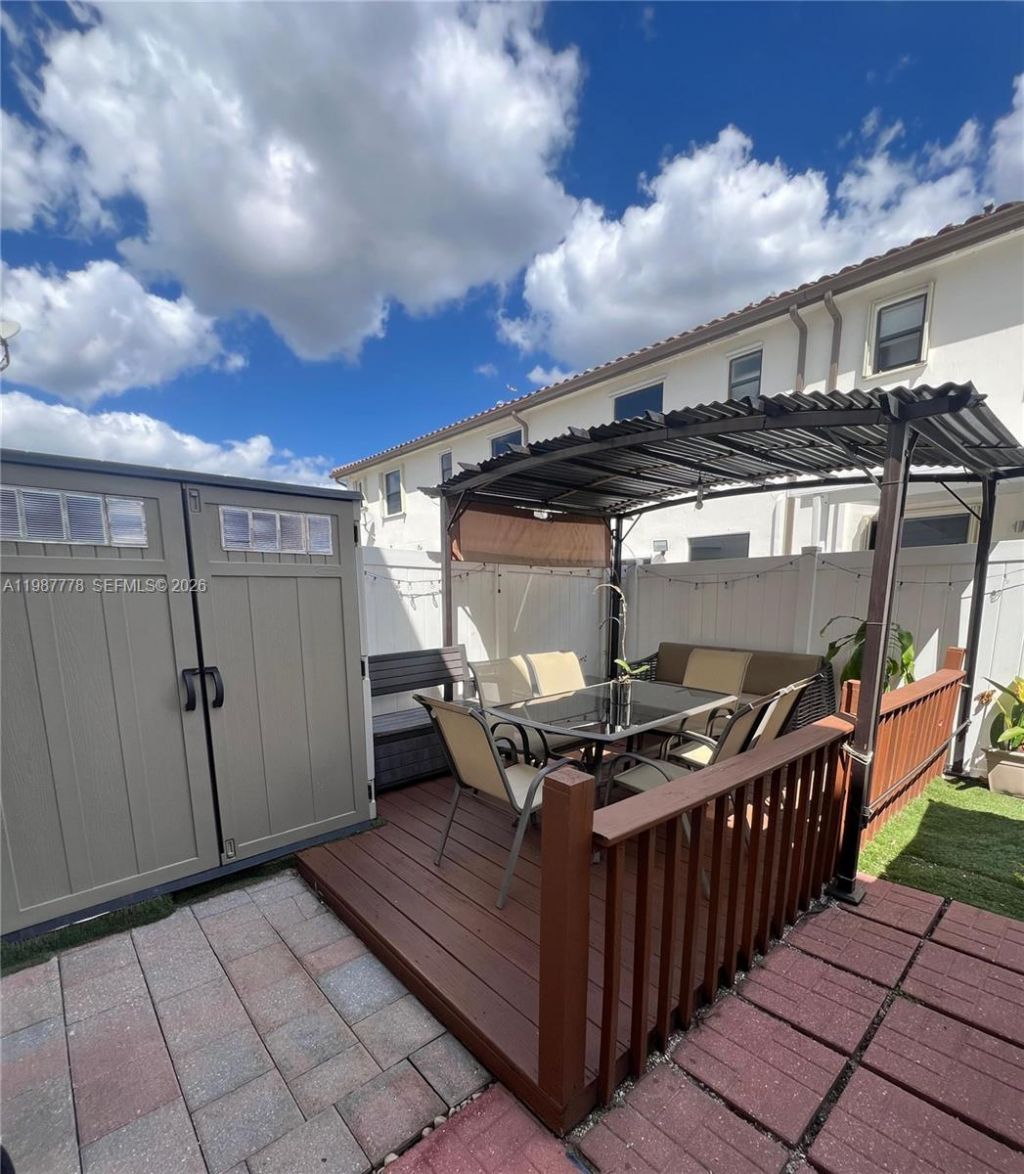 8925 W 35th Ct , Unit 8925, Hialeah, FL 33018 Photo