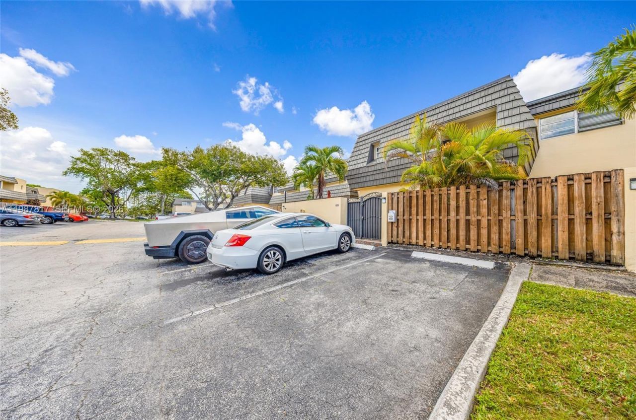 8383 SW 137th Ave, Unit 8383, Miami, FL 33183 Photo