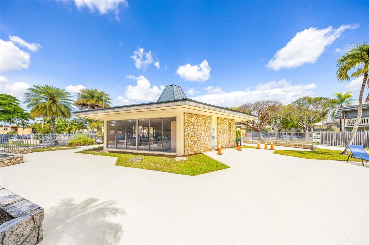 8383 SW 137th Ave, Unit 8383, Miami, FL 33183 Photo