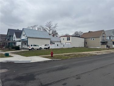 368 Auburn Avenue, Buffalo, NY 14213