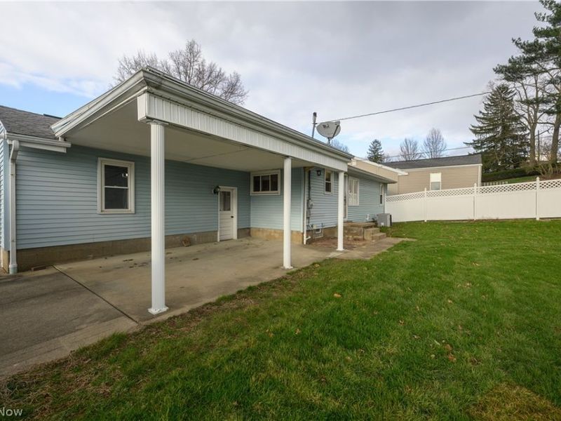 254 Ohio Avenue NW, New Philadelphia, OH 44663 Photo 4