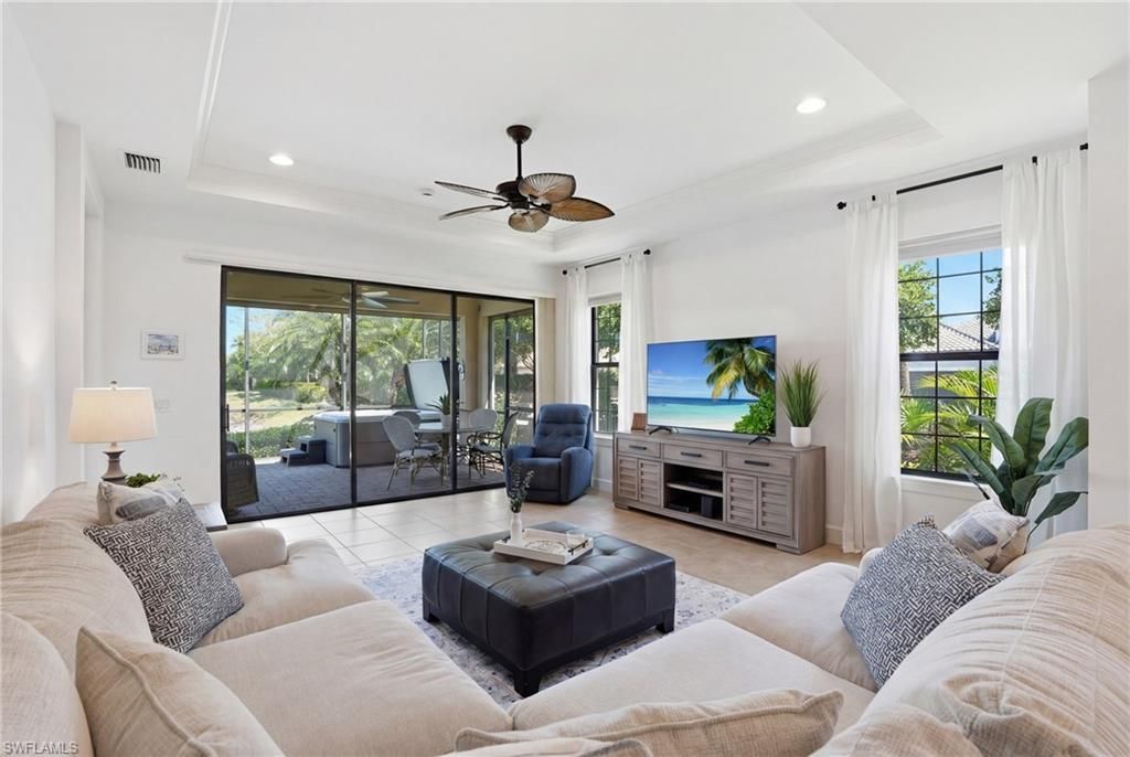 8355 Lucello Ter N, Naples, FL 34114 Photo