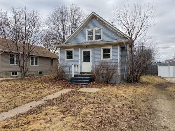 931 Beach Ave SE, Huron, SD 57350