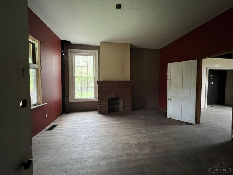 930 Eatondale Drive, Cincinnati, OH 45204 Photo 9