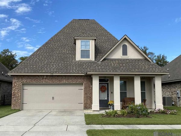 1058 Shadow Bluff Dr, Baton Rouge, LA 70820