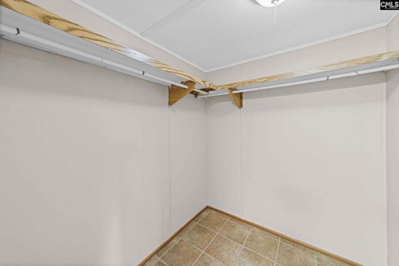 1993 White Oak Road  Photo 19