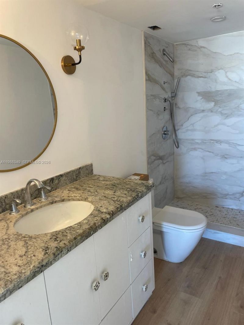 2829 Indian Creek Dr , Unit 806, Miami Beach, FL 33140 Photo