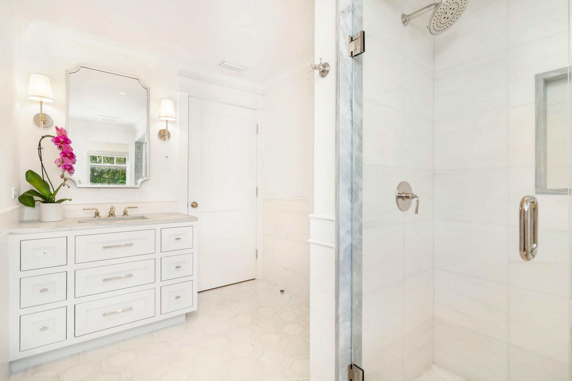 142 Seabreeze Avenue, Palm Beach, FL 33480 Photo