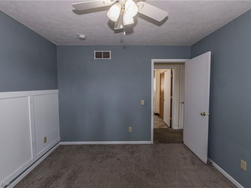 195 E Pennsylvania Avenue , Sebring, OH 44672 Photo 23