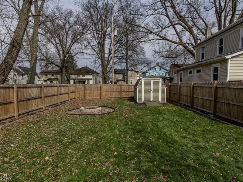 195 E Pennsylvania Avenue , Sebring, OH 44672 Photo 42