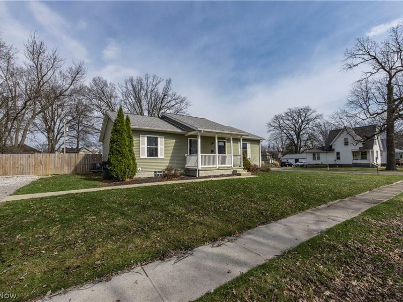 195 E Pennsylvania Avenue , Sebring, OH 44672 Photo 6