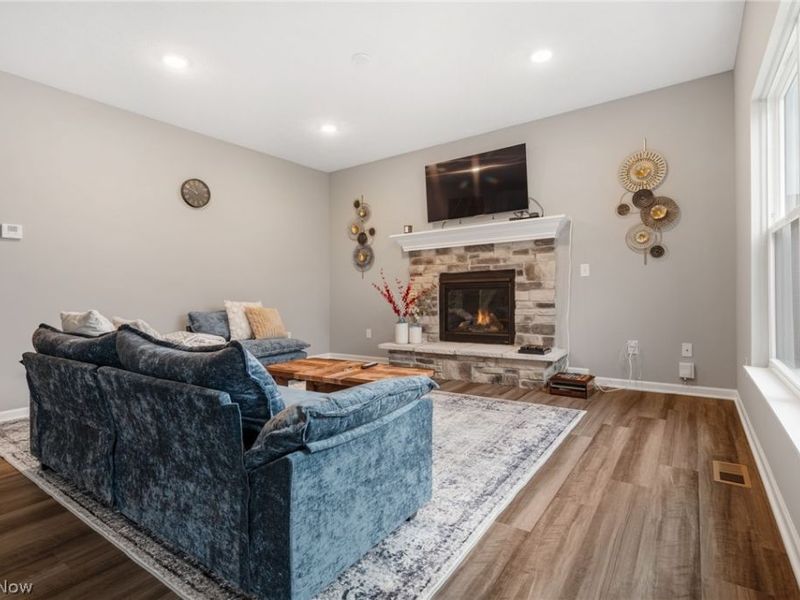 3397 Buckeye Trail , Uniontown, OH 44685 Photo 15