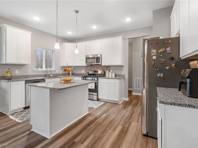 3397 Buckeye Trail , Uniontown, OH 44685 Photo 24