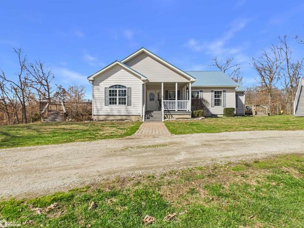 2461 Carbide Lane, Keokuk, IA 52632