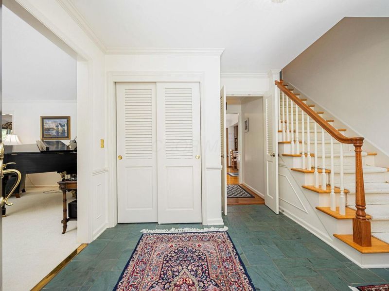 2560 Chartwell Road, Upper Arlington, OH 43220 Photo 11