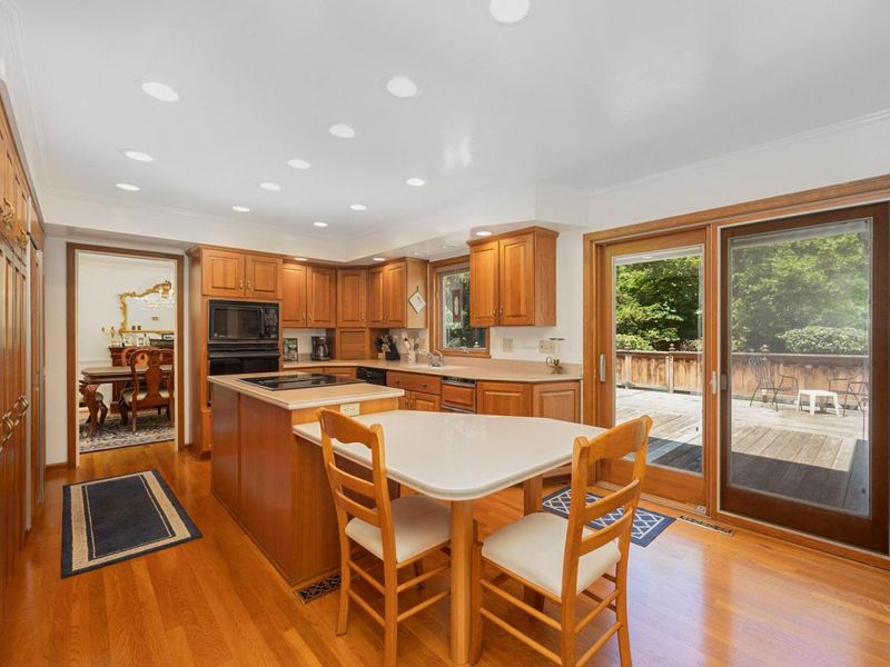 2560 Chartwell Road, Upper Arlington, OH 43220 Photo 17