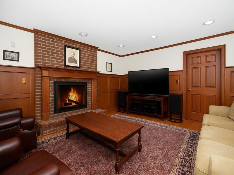 2560 Chartwell Road, Upper Arlington, OH 43220 Photo 18