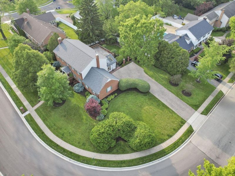 2560 Chartwell Road, Upper Arlington, OH 43220 Photo 33