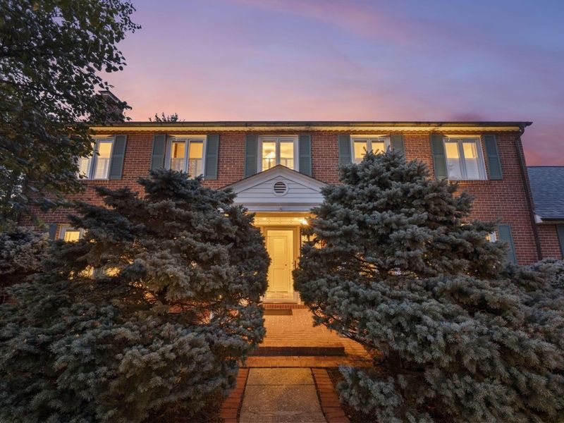 2560 Chartwell Road, Upper Arlington, OH 43220 Photo 4