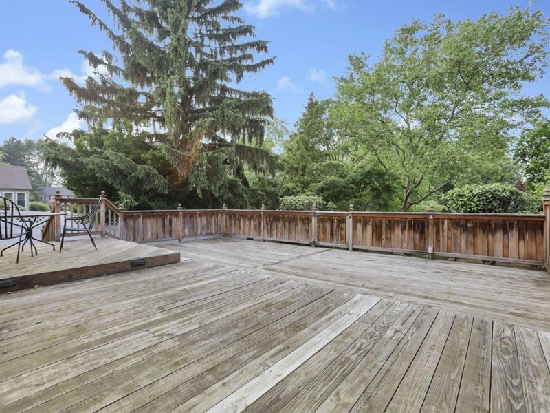 2560 Chartwell Road, Upper Arlington, OH 43220 Photo 44